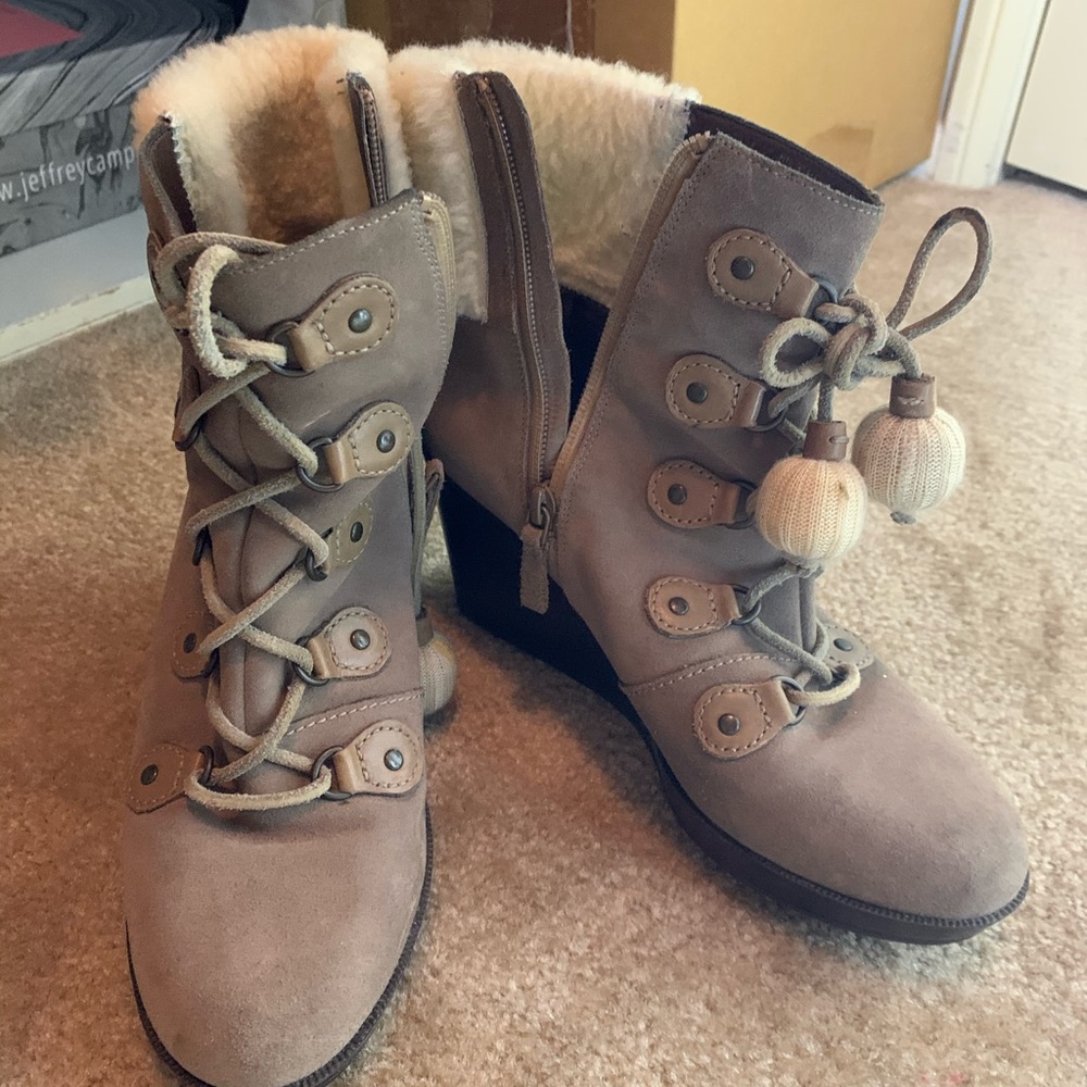 Cole haan rain boots